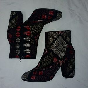 Rampage Aztec pattern ankle boot